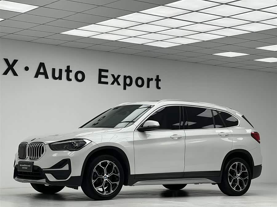 BMW X1 2022 — фото 11