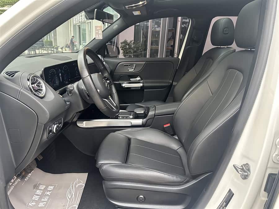 Mercedes-Benz GLB 2020