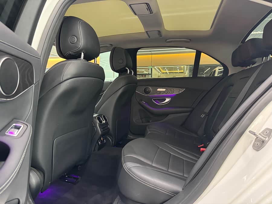 Mercedes-Benz C-Class 2021