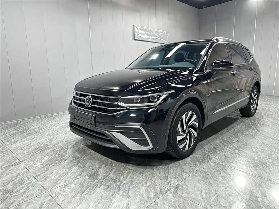 Volkswagen Tiguan L 2023