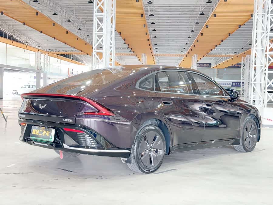 Wuling Starlight 2023