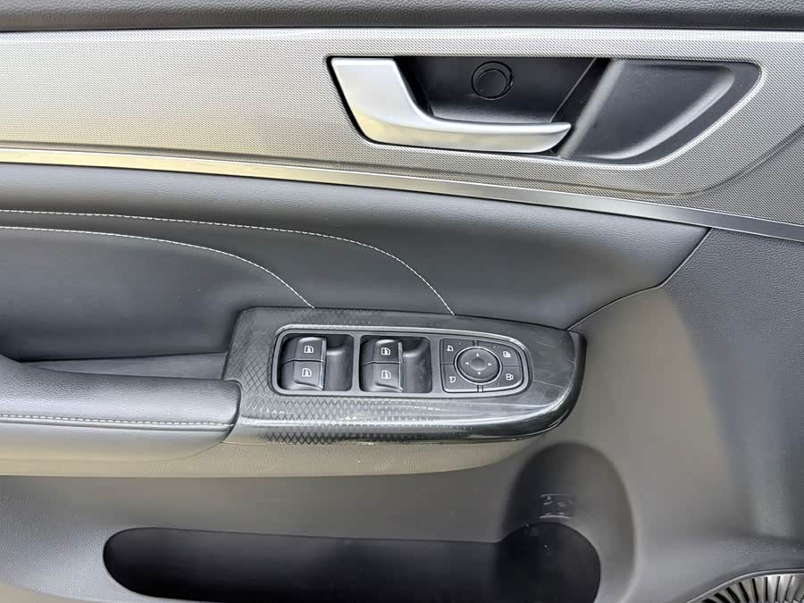 Haval M6 2021 — фото 10