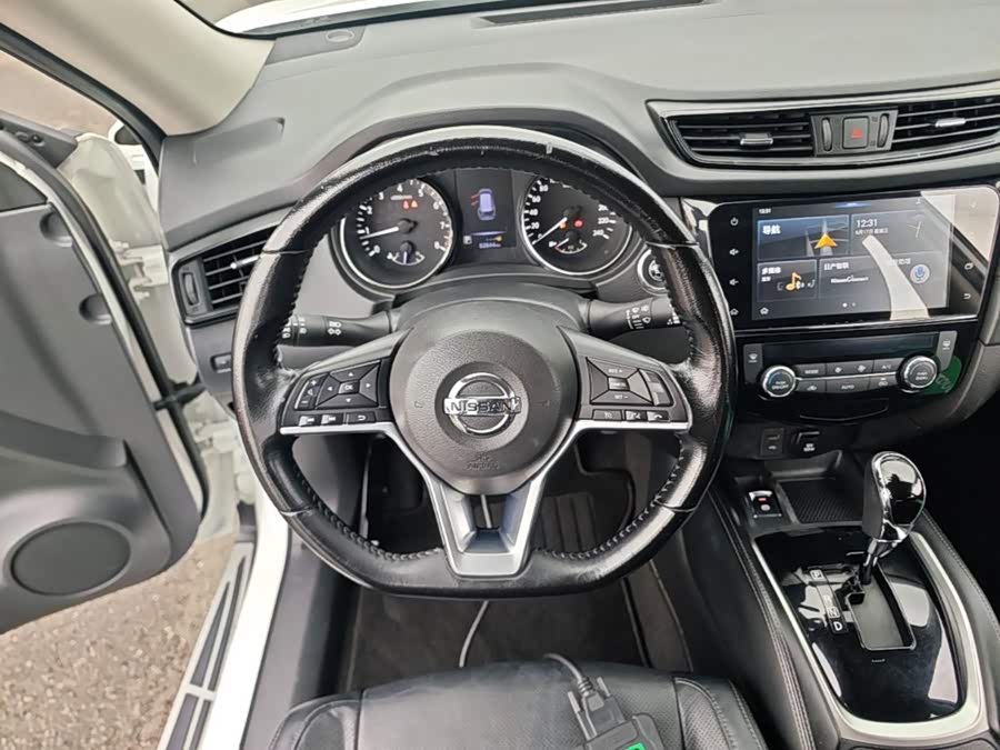 Nissan X-Trail 2019 — фото 11