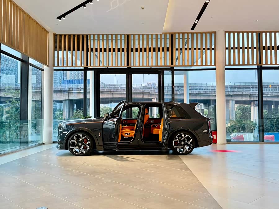 Rolls-Royce Cullinan 2018