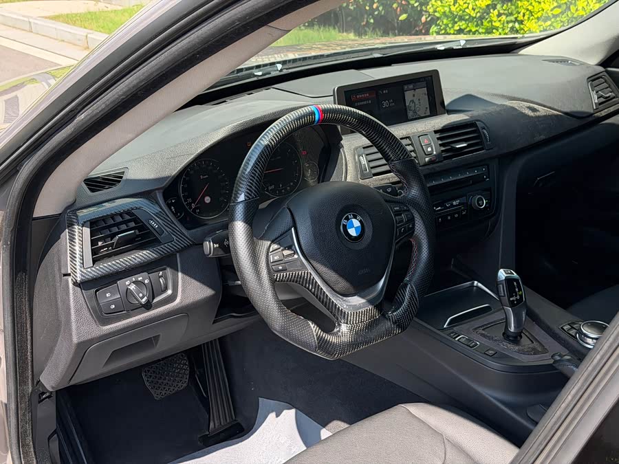 BMW 3 Series GT 2016 — фото 10