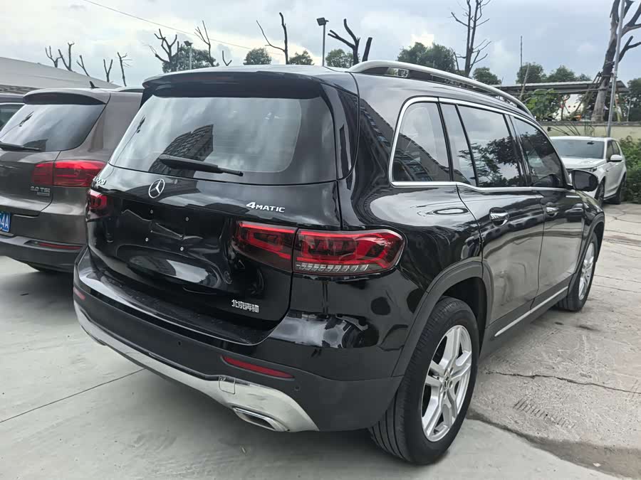 Mercedes-Benz GLB 2023 — фото 10