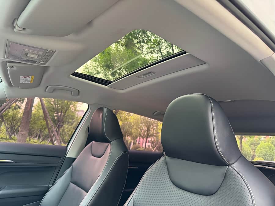 Skoda Kamiq 2023 — фото 14