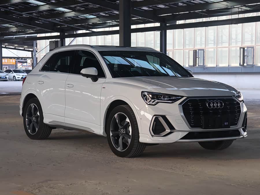 Audi Q3 2023