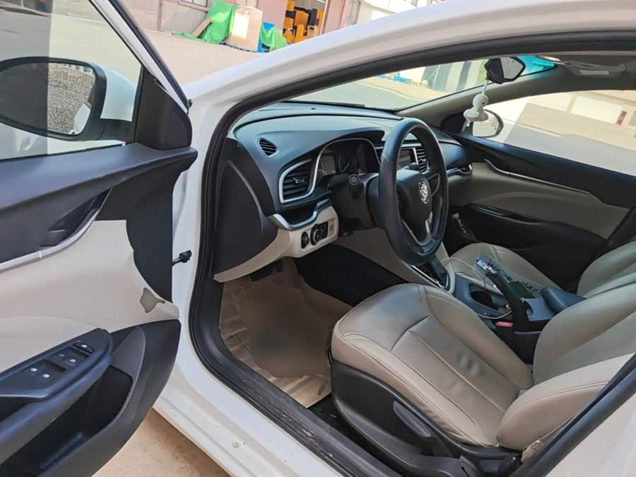 Buick Excelle GT 2019 — фото 16