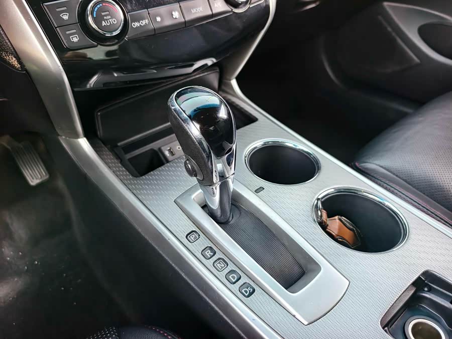 Nissan Teana 2018
