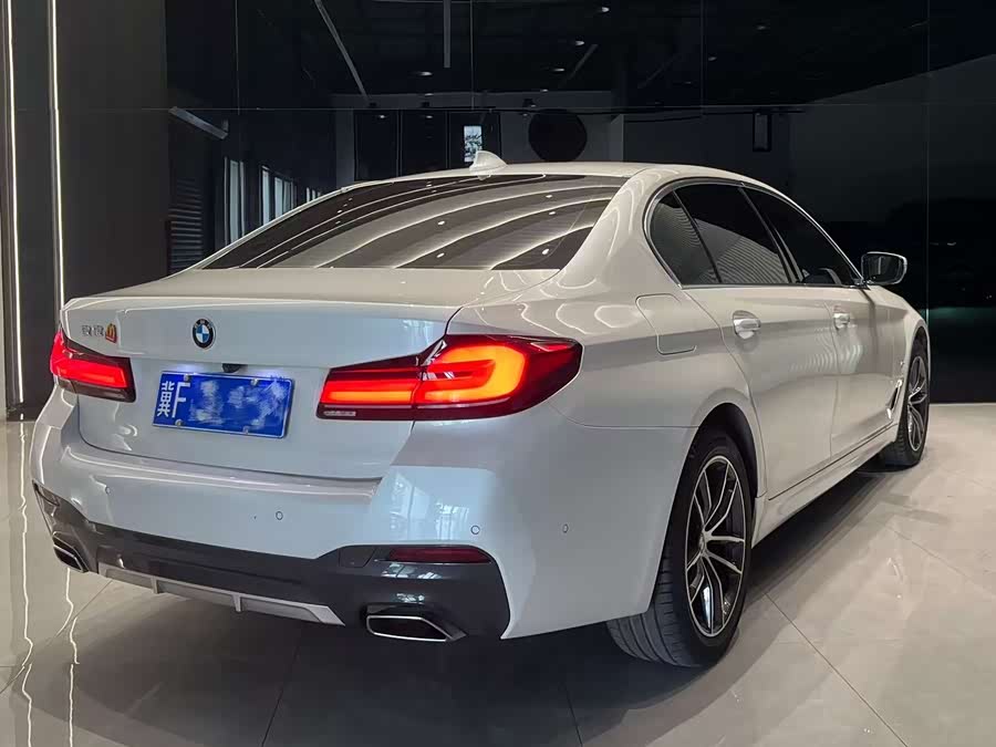 BMW 5 Series 2022