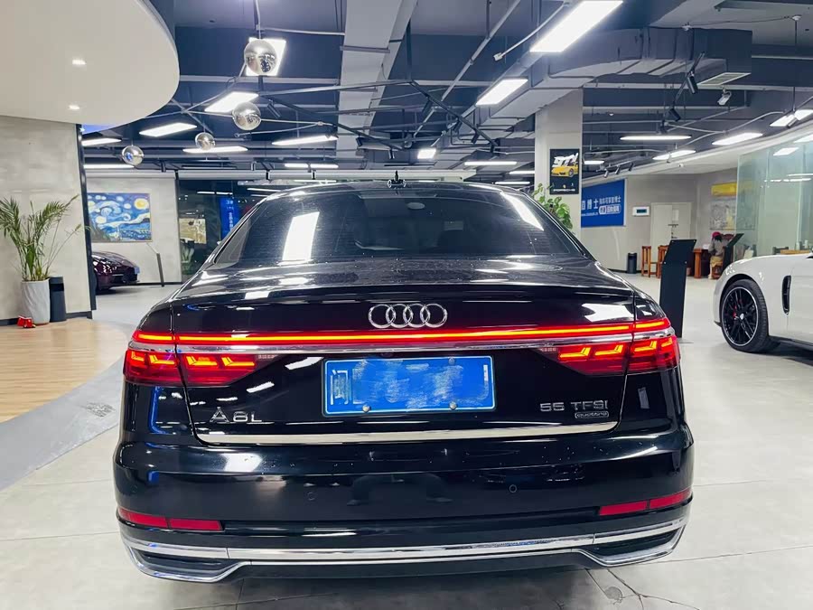 Audi A8 2019