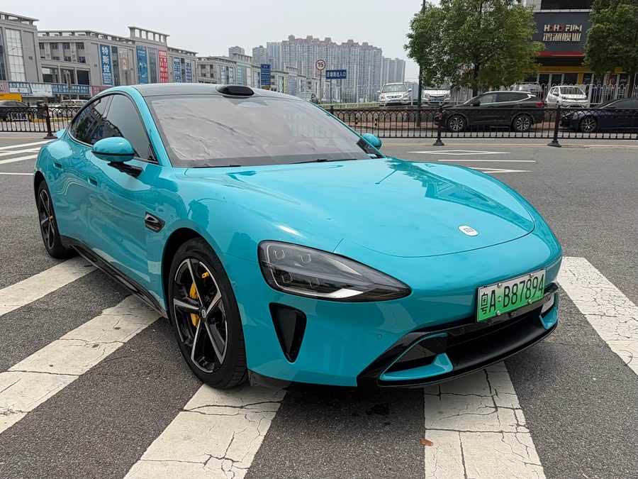 Xiaomi SU7 2024
