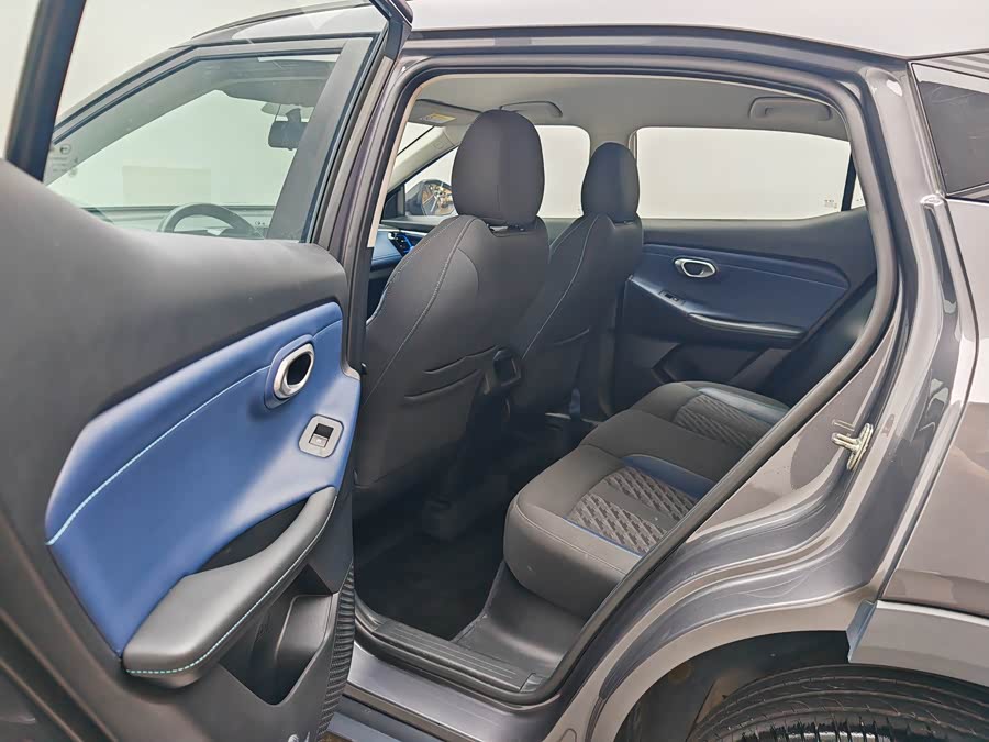GAC Trumpchi GS3 2023 — фото 17
