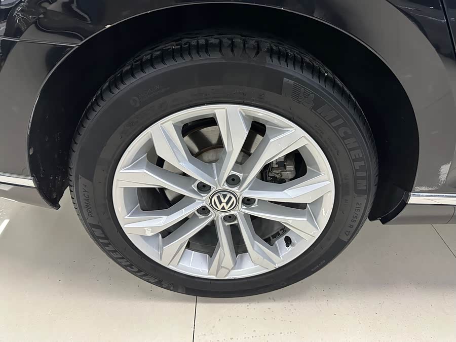 Volkswagen Magotan 2018 — фото 15