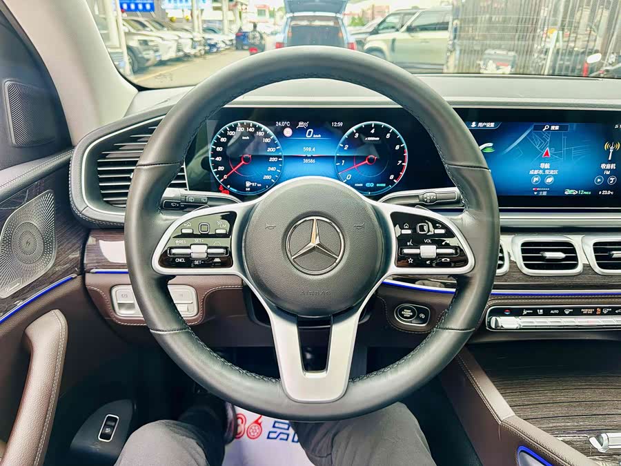 Mercedes-Benz GLS 2021