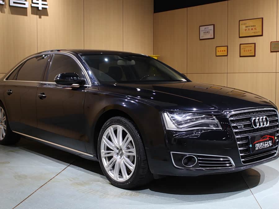 Audi A8 2013