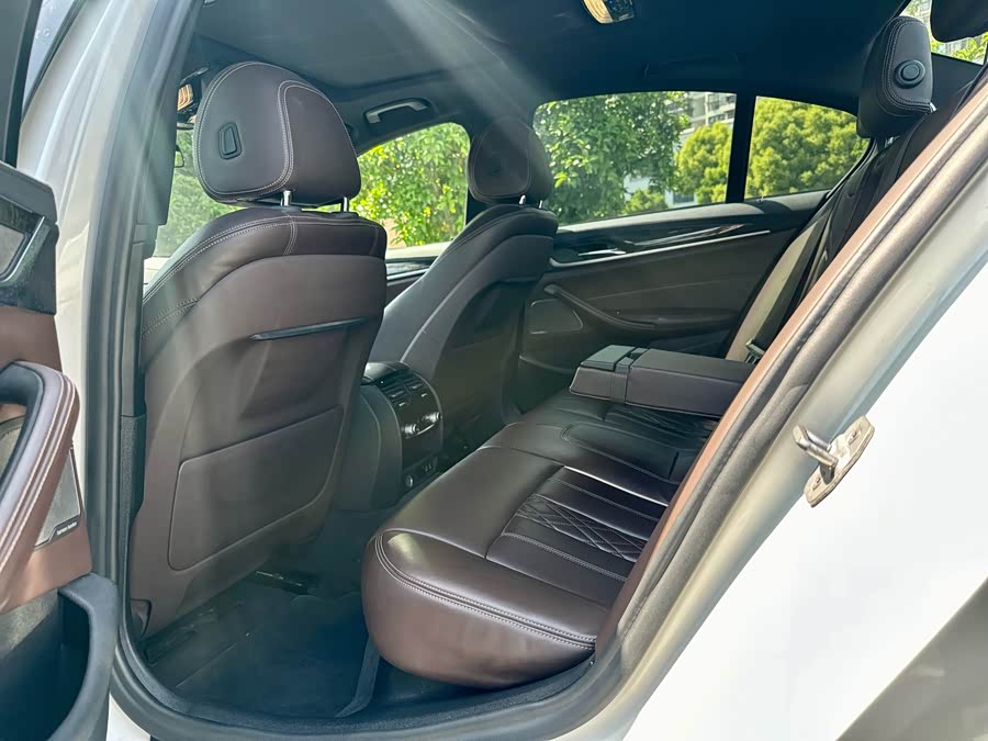 BMW 5 Series 2020