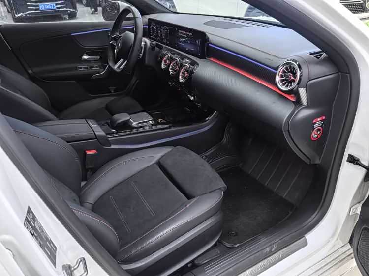 Mercedes-Benz A-Class 2023