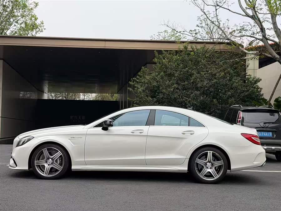 Mercedes-Benz CLS AMG 2015 — фото 21
