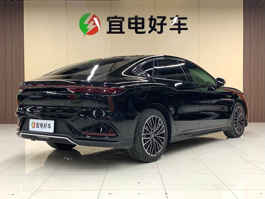 BYD Han 2024