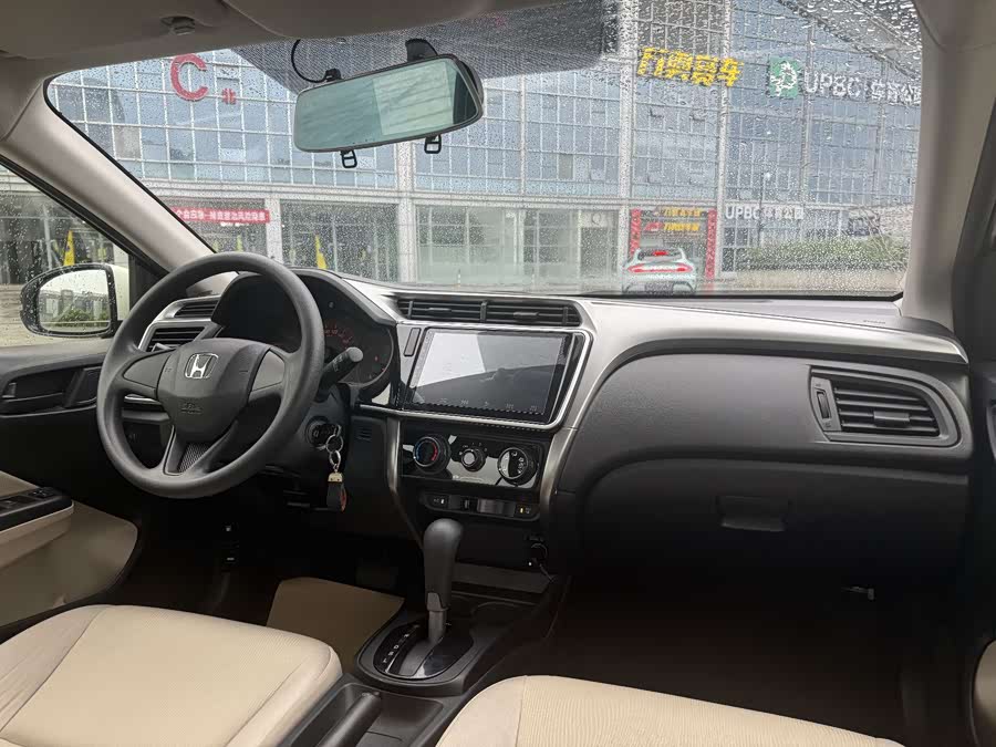 Honda City 2017 — фото 13