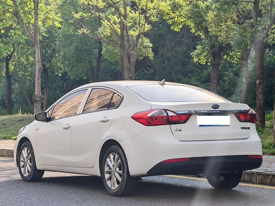 Kia K3 2016