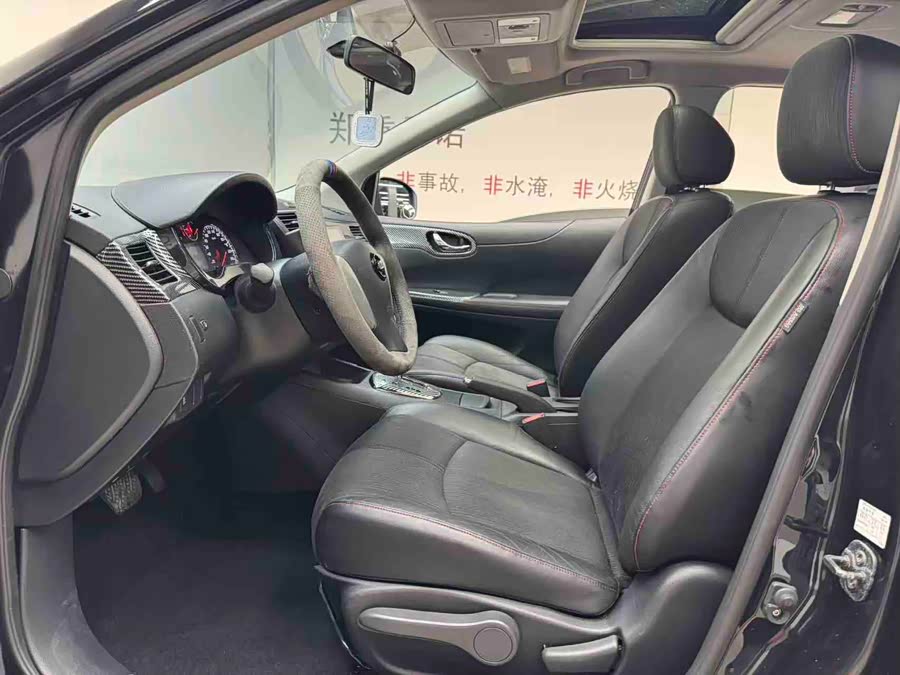 Nissan Tiida 2011