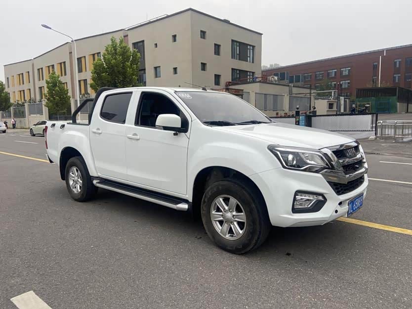 Isuzu RE-MAX Ruimai 2022