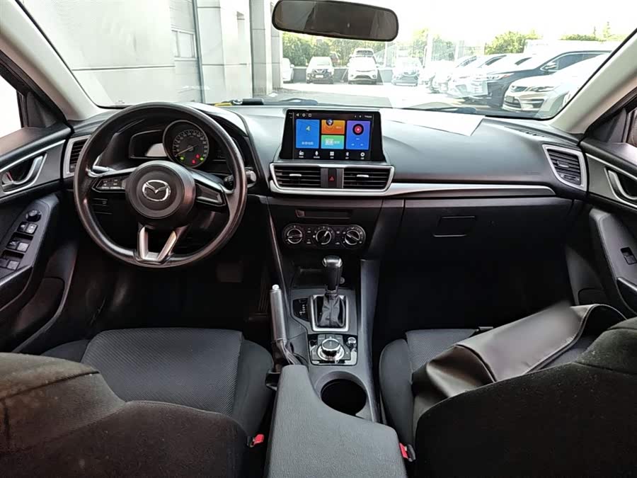 Mazda 3 Angkesela 2017 — фото 10