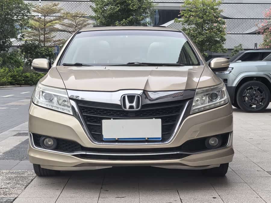 Honda Crider 2016