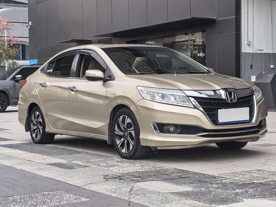 Honda Crider 2016