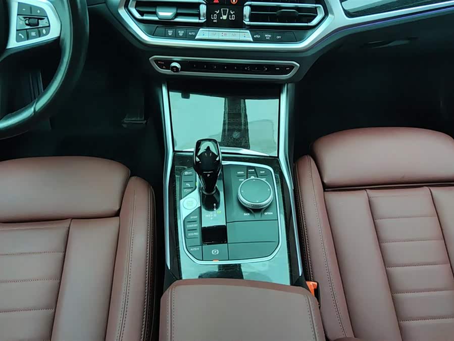 BMW 3 Series 2021 — фото 16