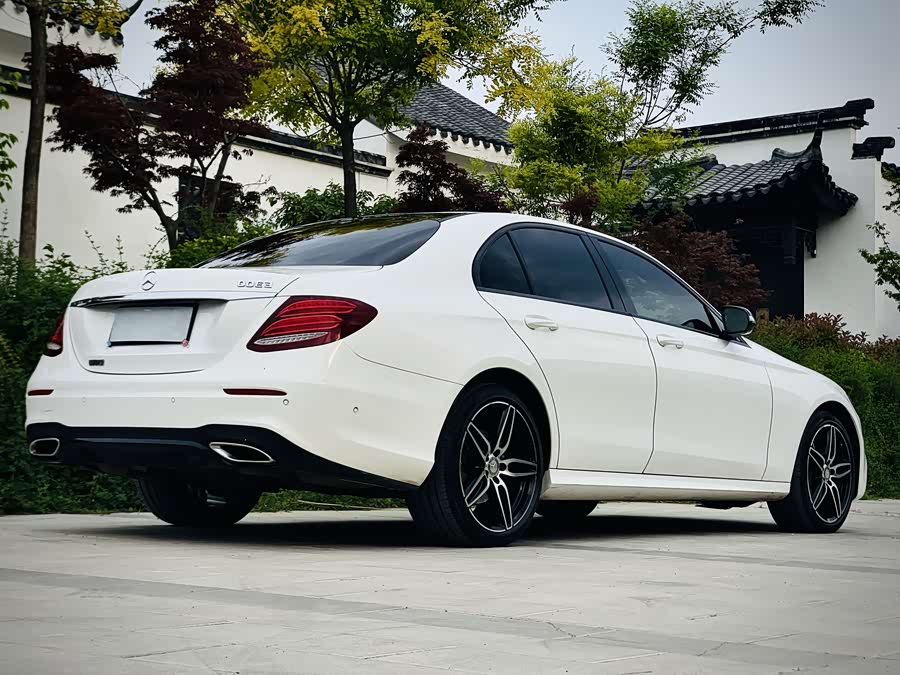 Mercedes-Benz E-Class 2017