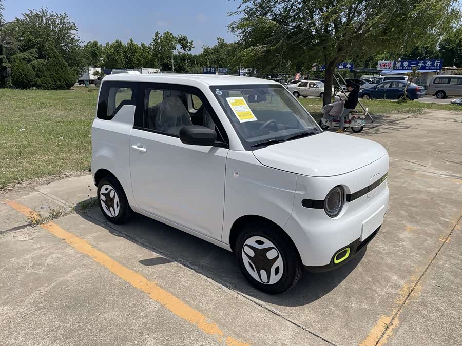 Geely Galaxy Panda 2025