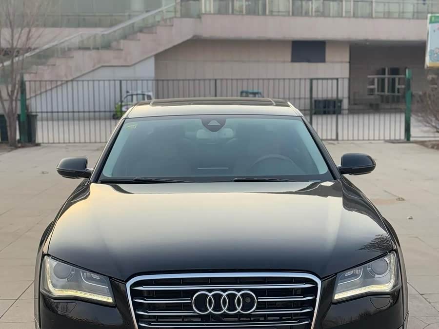 Audi A8 2012