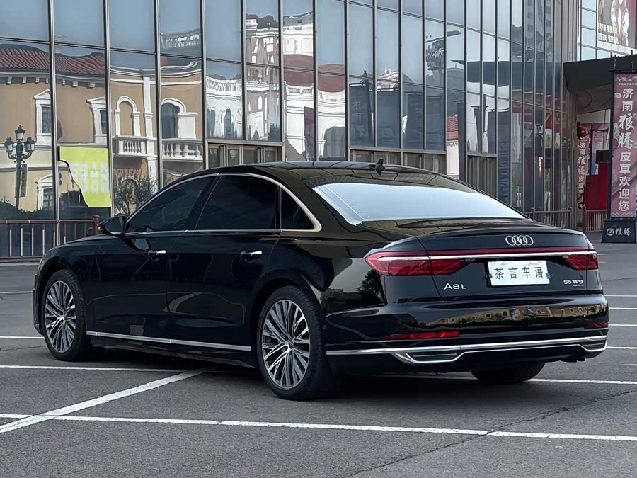 Audi A8 2019