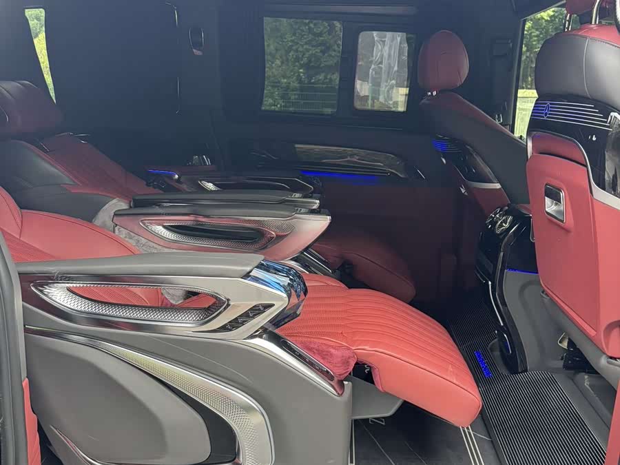 Mercedes-Benz Vito 2023