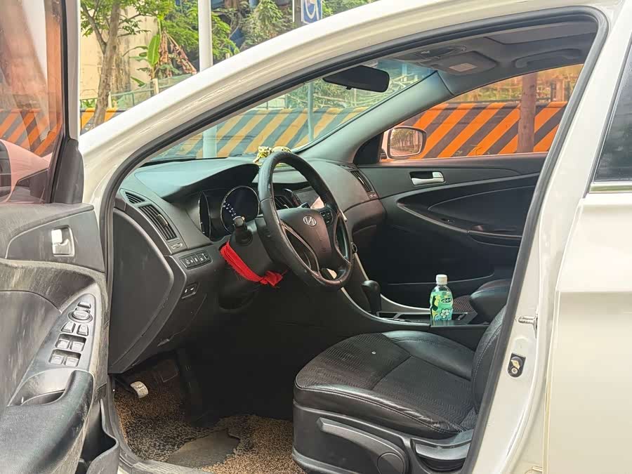 Hyundai Sonata 2013