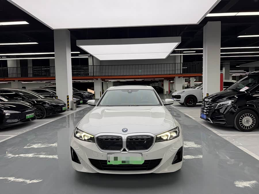BMW i3 2024