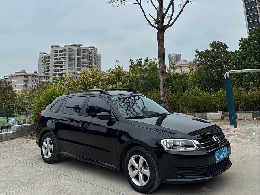 Volkswagen Gran Lavida 2013