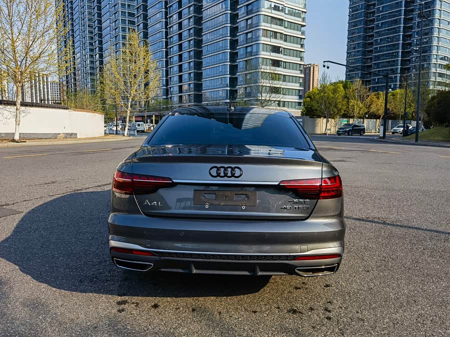 Audi A4L 2023