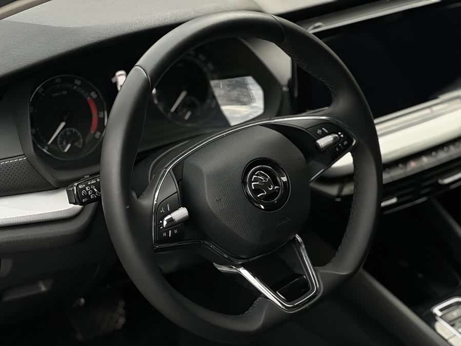 Skoda Octavia 2023