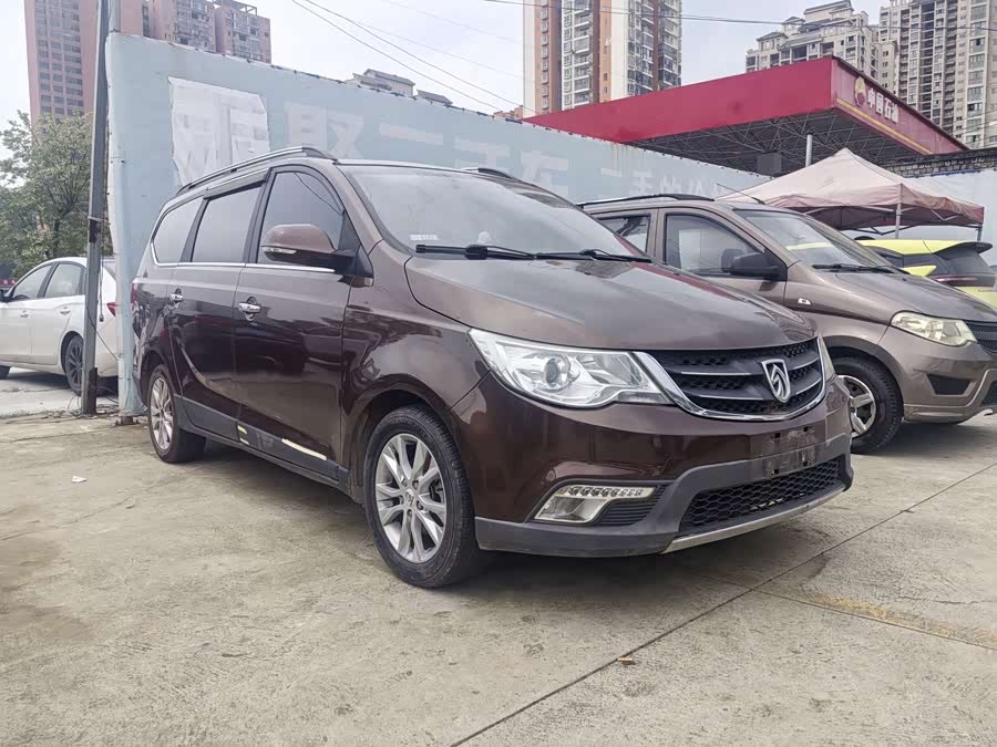 Baojun 730 2014