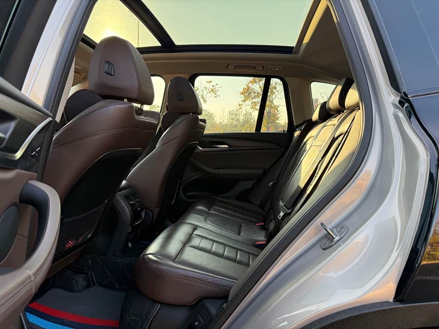 BMW X3 2018 — фото 11