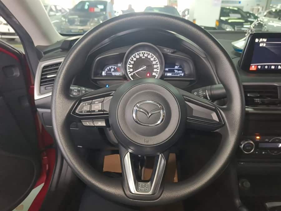 Mazda 3 Angkesela 2017 — фото 11