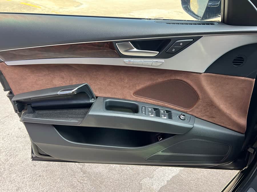 Audi A8 2017