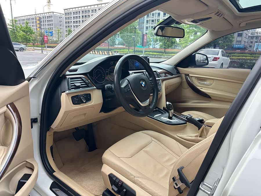 BMW 3 Series 2013