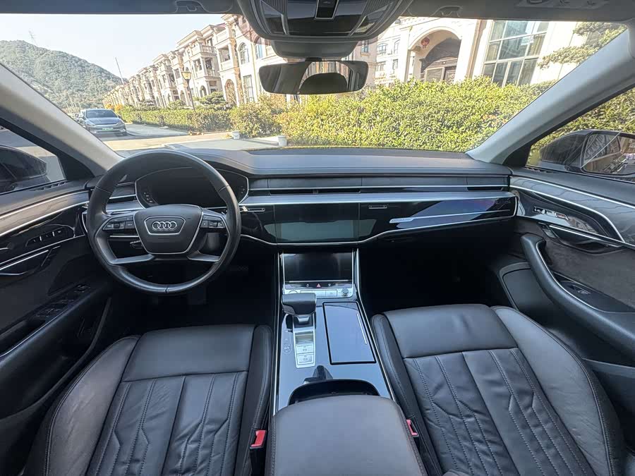 Audi A8 2019