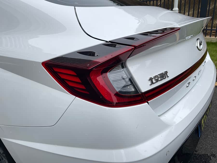 Hyundai Sonata 2020 — фото 34